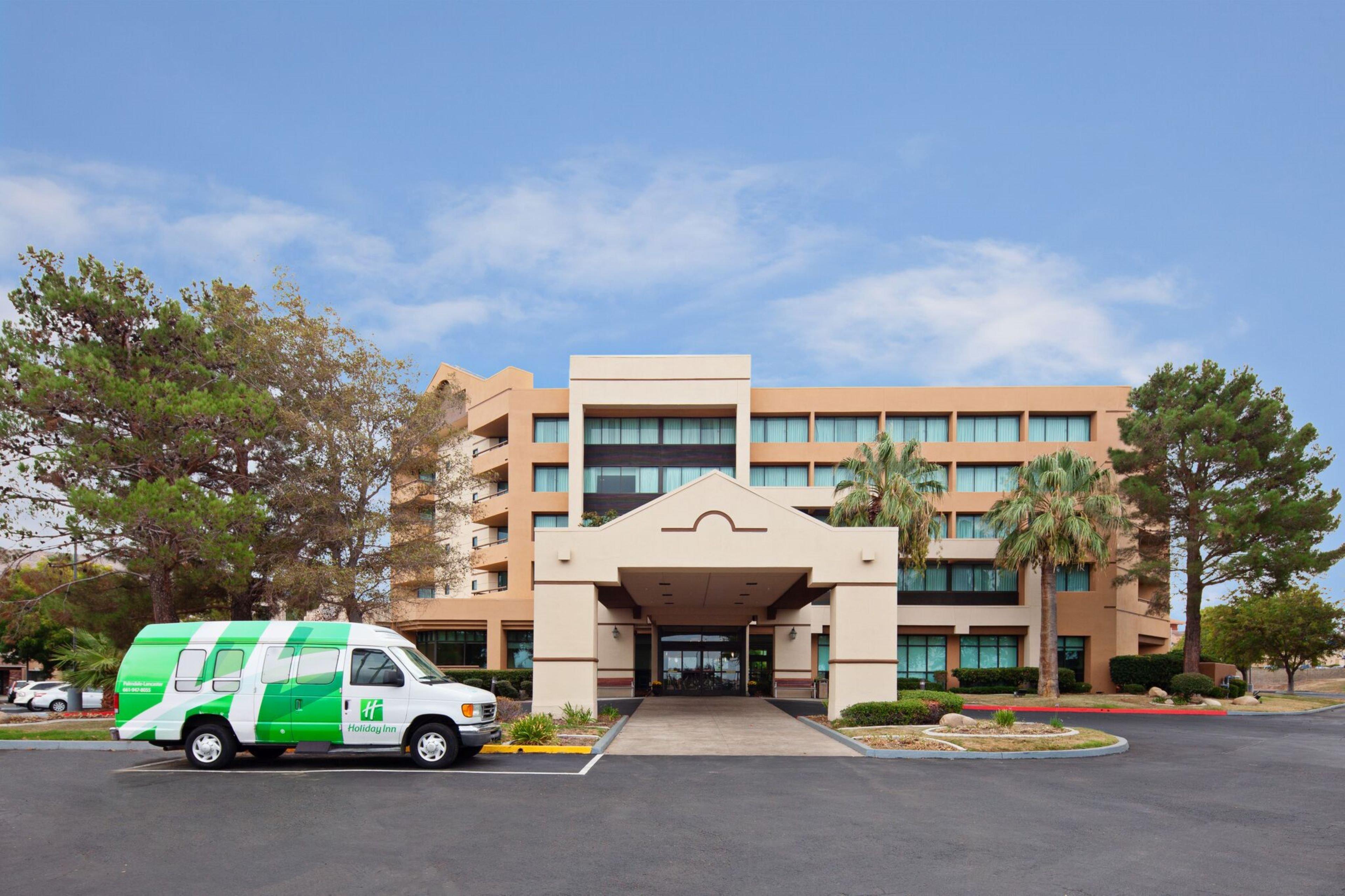 Hampton Inn & Suites Палмдейл Екстериор снимка