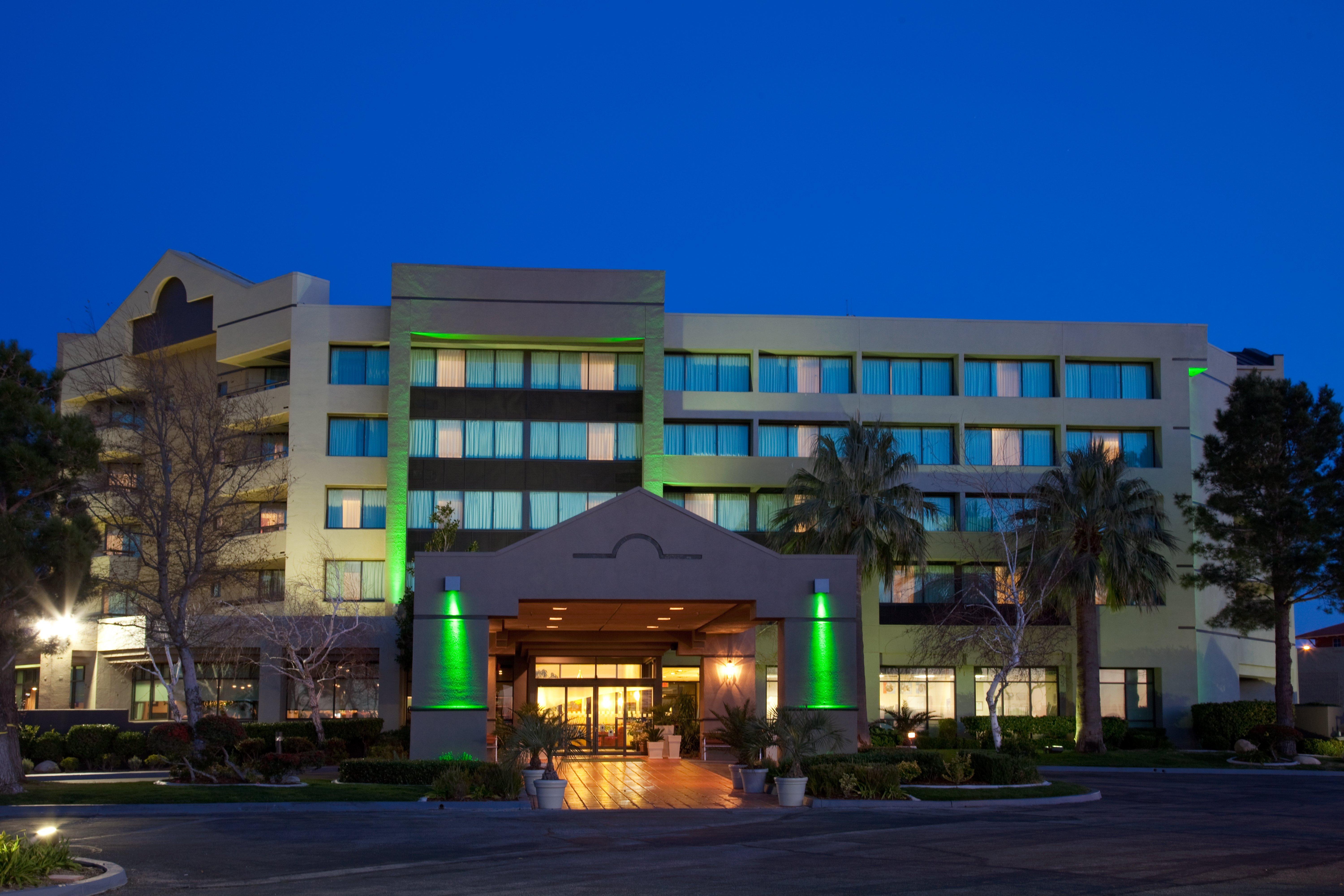 Hampton Inn & Suites Палмдейл Екстериор снимка