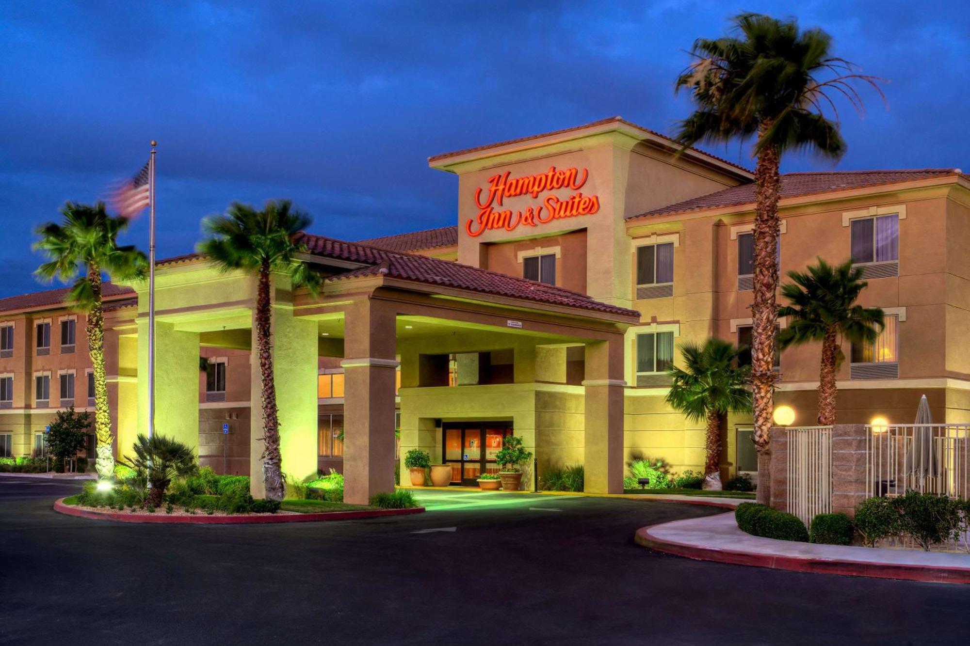Hampton Inn & Suites Палмдейл Екстериор снимка